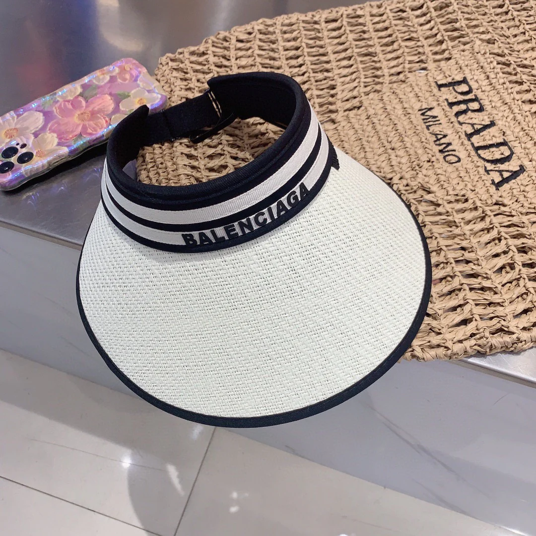 Новинка Balenciaga весна/лето 2023 - Шляпа от солнца с открытым париком