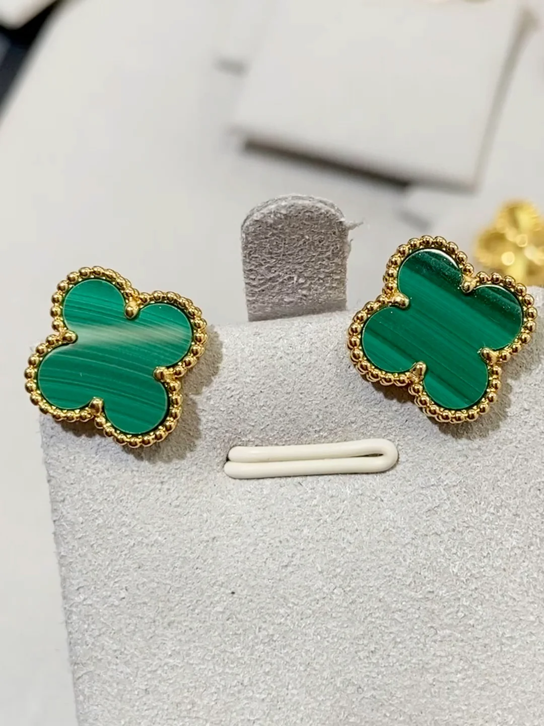 Серьги VCA 042