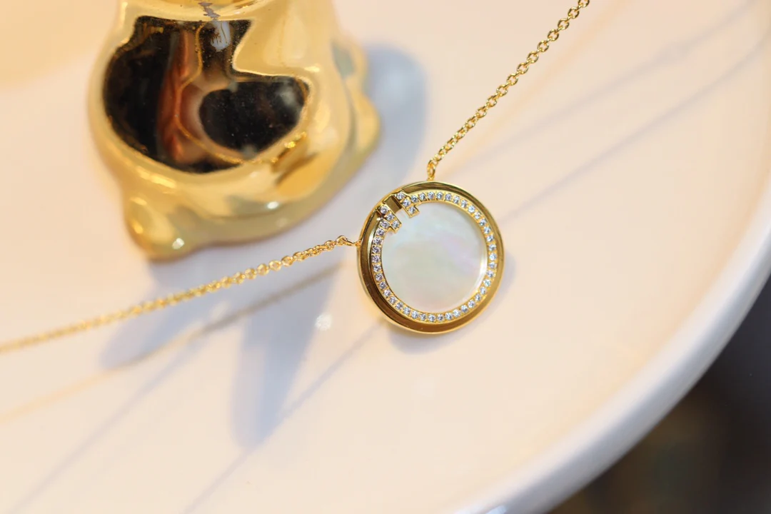 Колье Tiffany 084