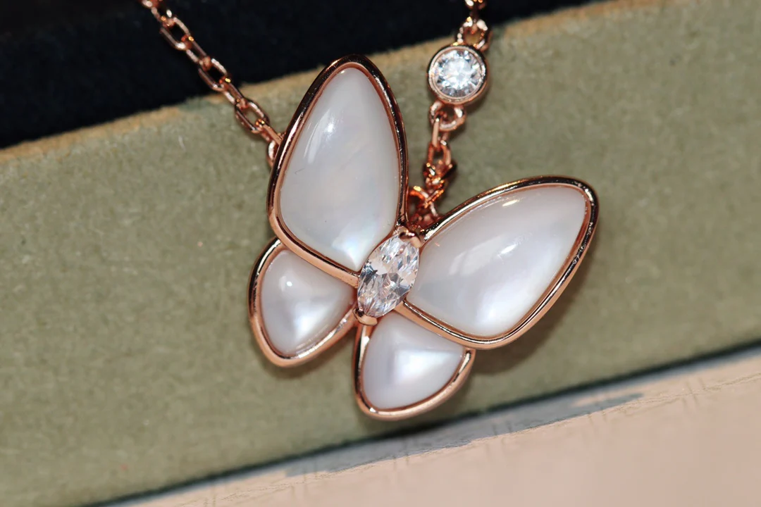 Van Vek - Колье 023