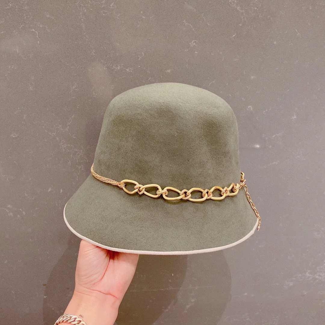 Шерстяная шляпа-цепочка Chanel - серая