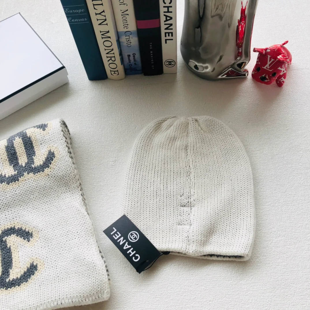 Вязаная шапка Chanel - рекомендовано на Xiaohongshu