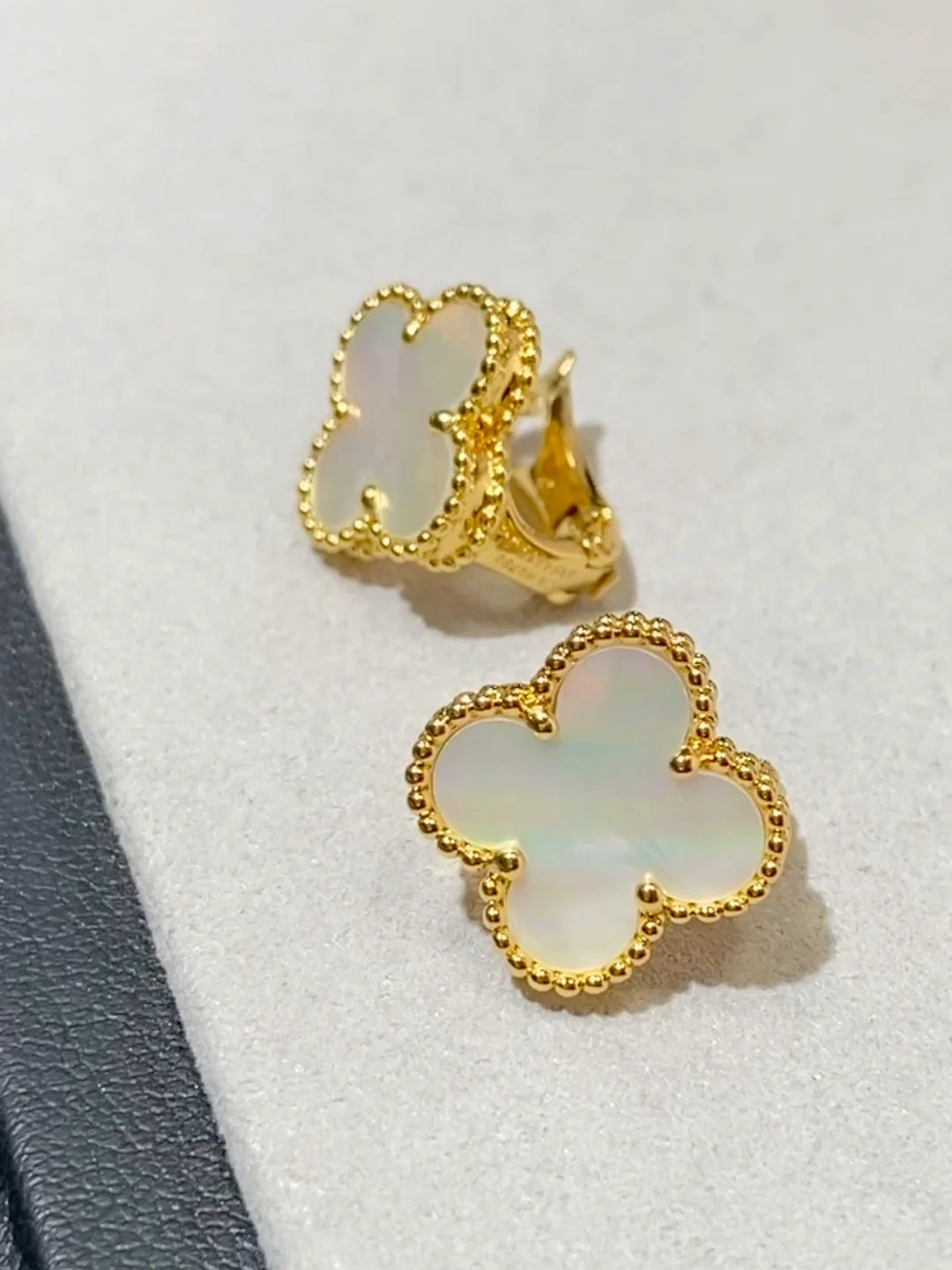 Серьги VCA 040