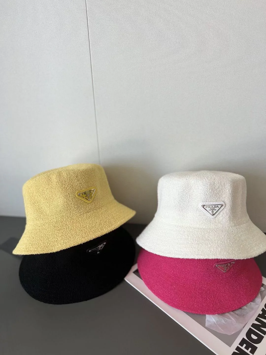 Prada - Рыбацкая шляпа из махровой ткани