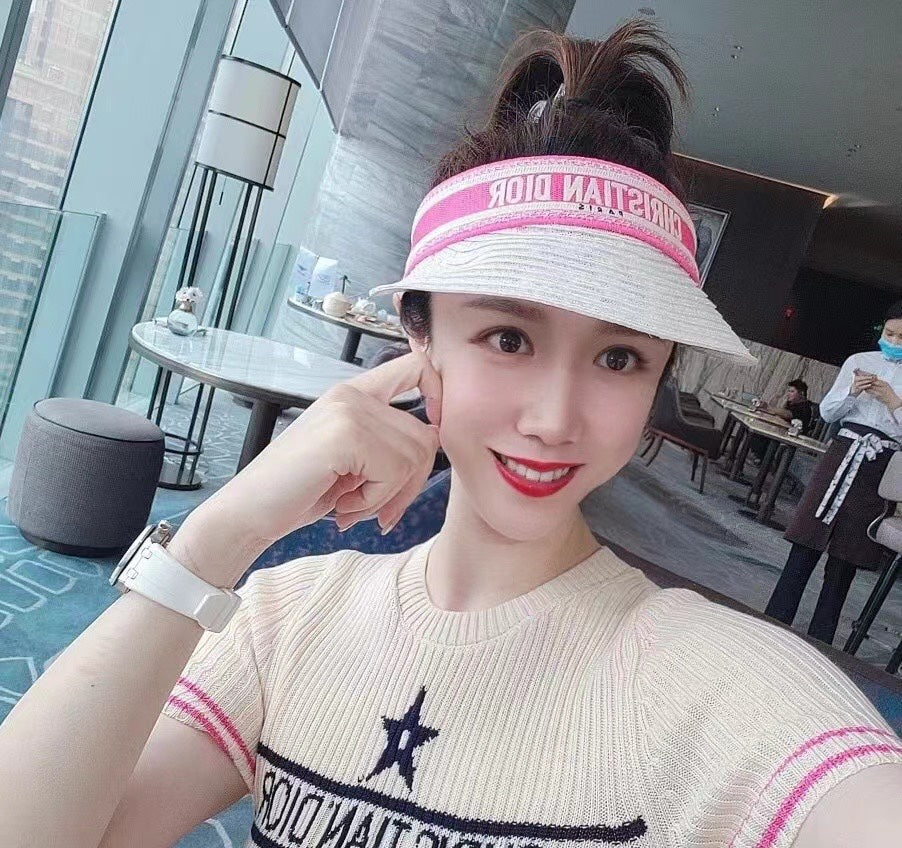 Dior - Солнцезащитная шляпа с плетеной буквой