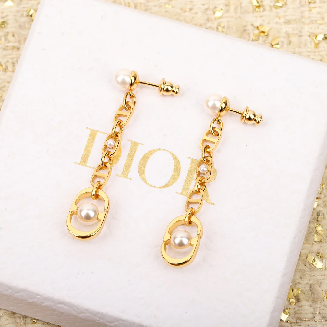 Серьги Dior 111