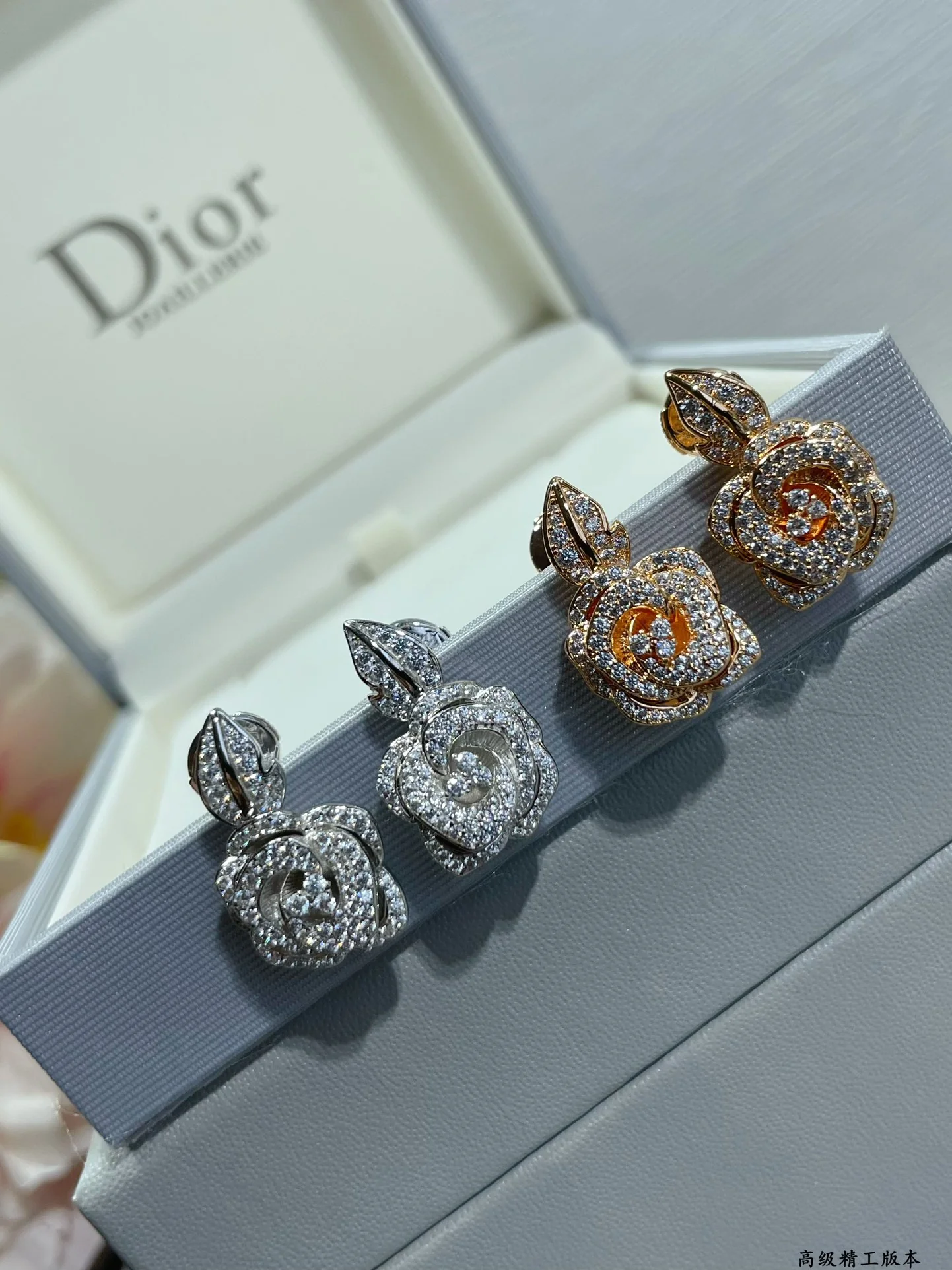 Серьги Dior 131