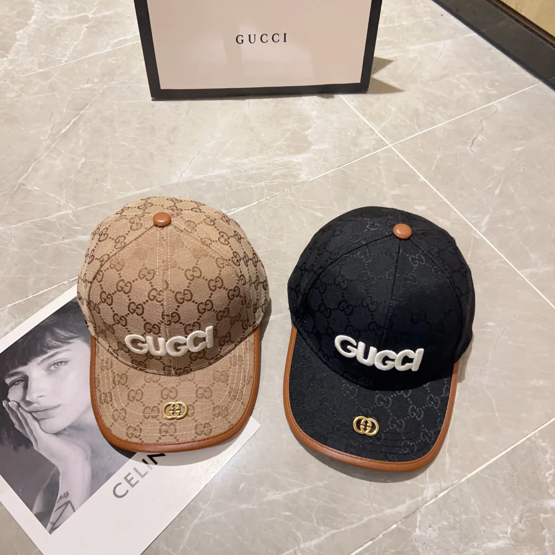 Новинка сезона весна/лето 2023 от Gucci - бейсболка с монограммой - кофейно-коричневый цвет.