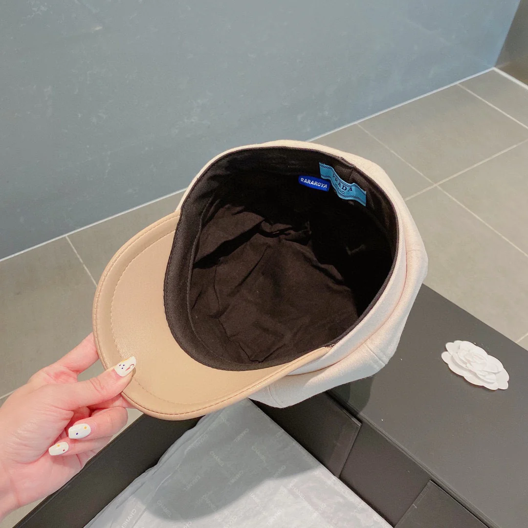 Prada - Белая шляпа художника