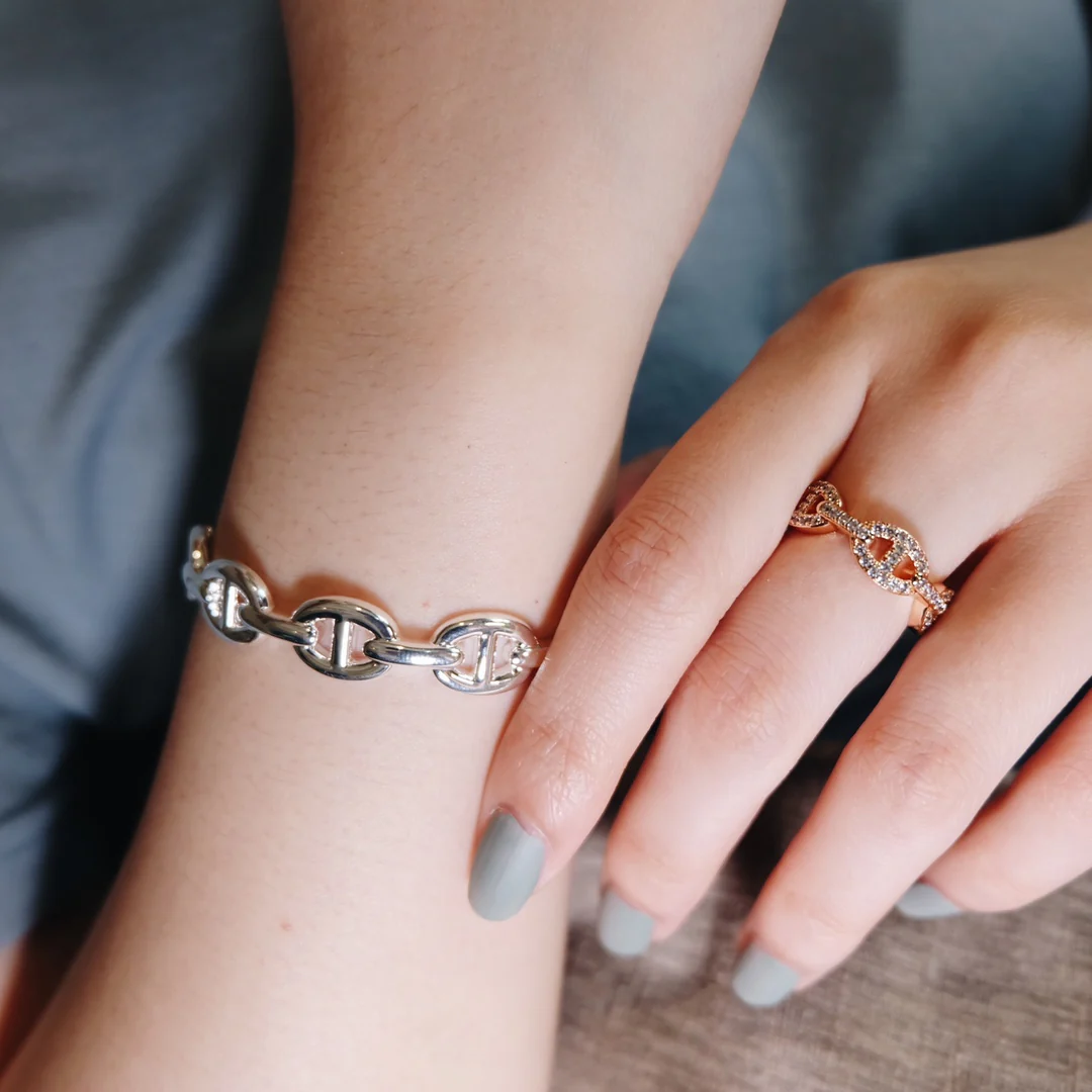 Браслеты и кольца Hermes