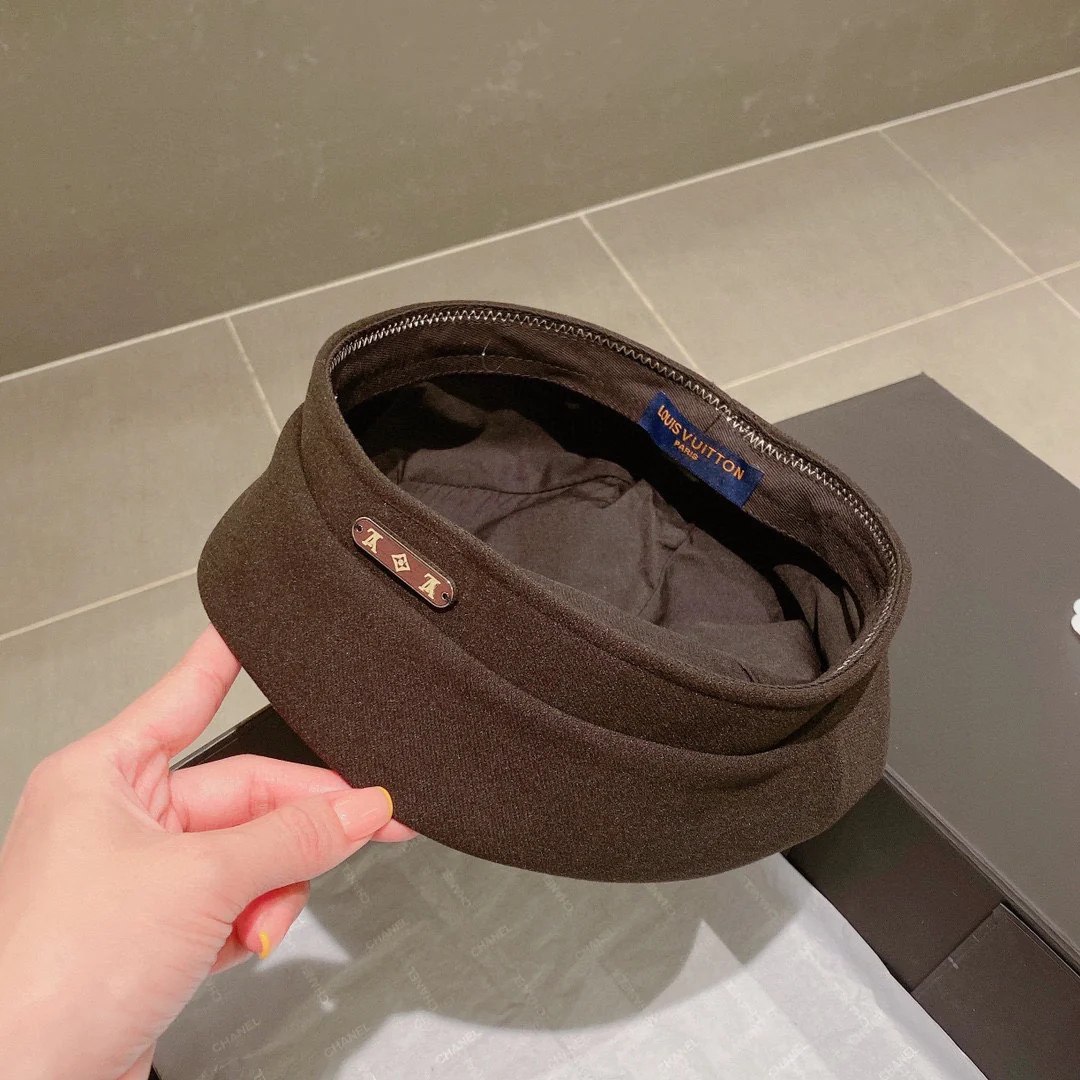 LV - Береты - Черные