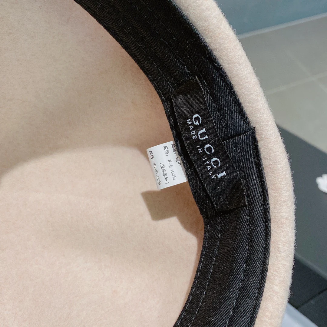 Шерстяная восьмиугольная бейсболка Gucci - белая