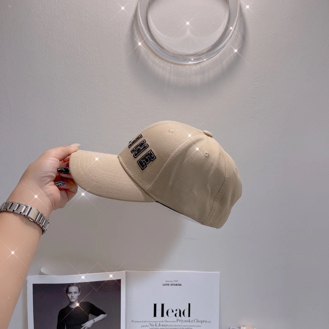 Celine - Новая бейсболка - 1