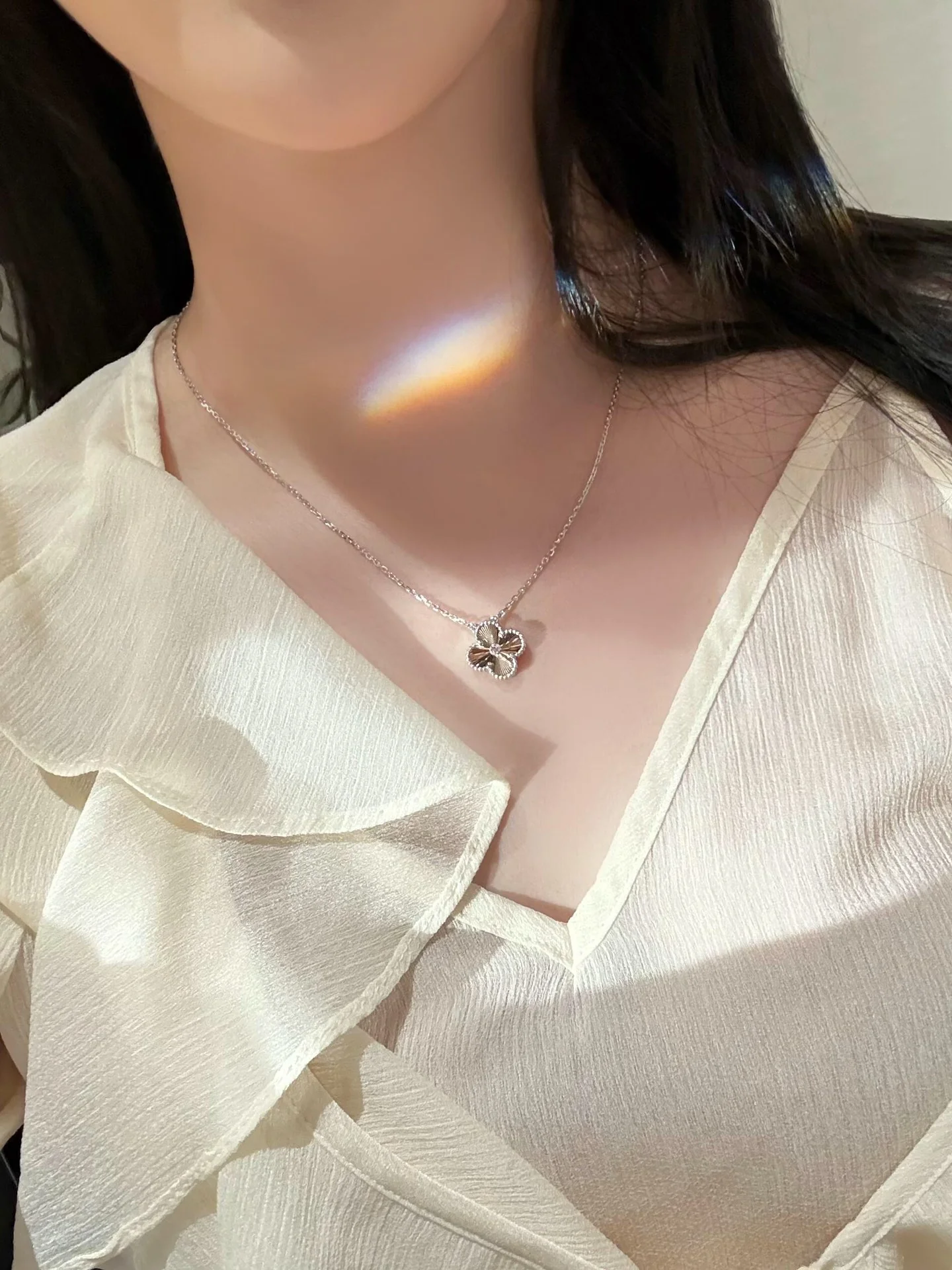 Van Vek - Колье 090