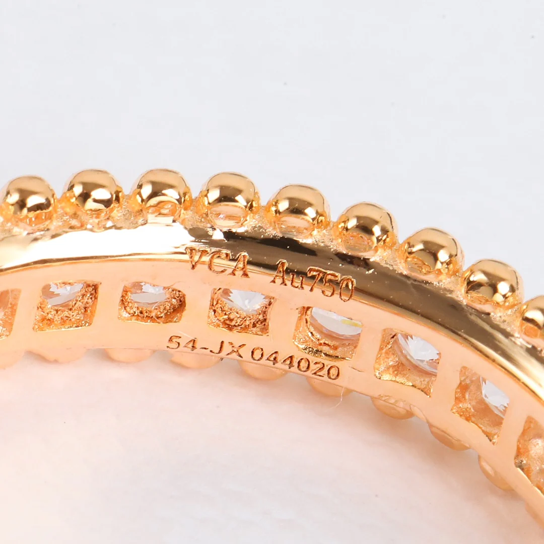 Ван Век - Кольцо 025