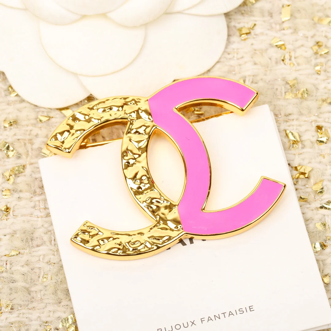 Брошь Chanel 149