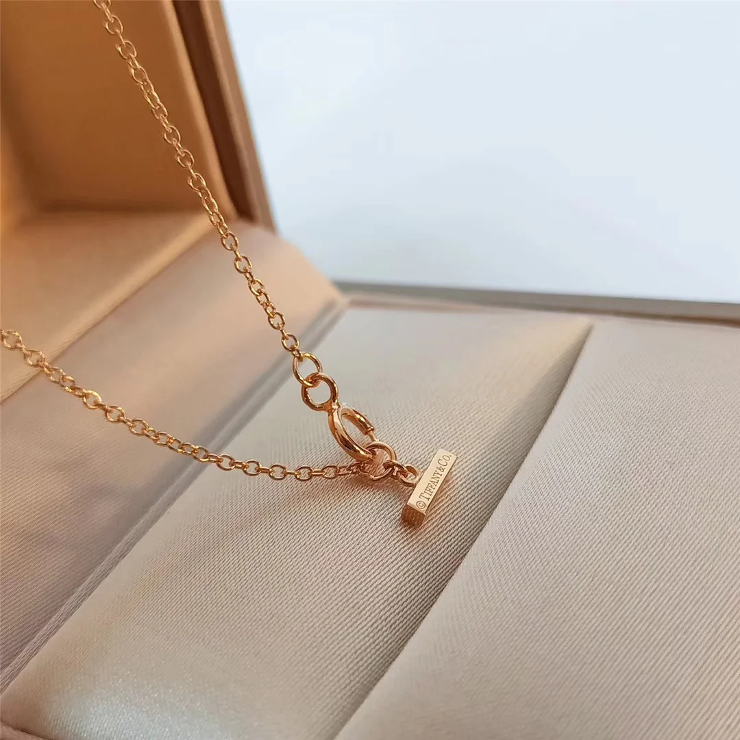 Колье Tiffany 099