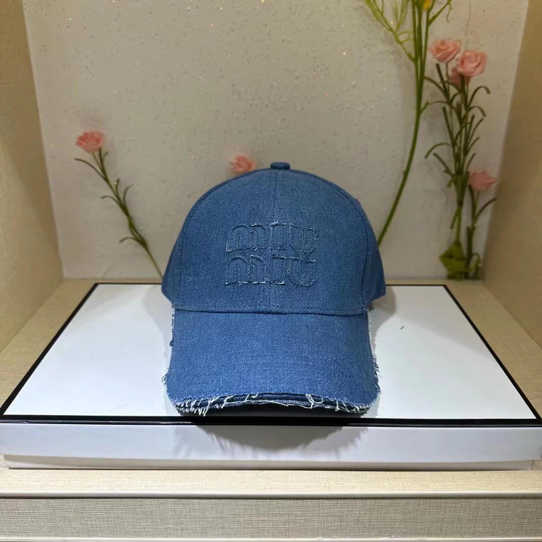 Бейсболка Miu Miu - 1