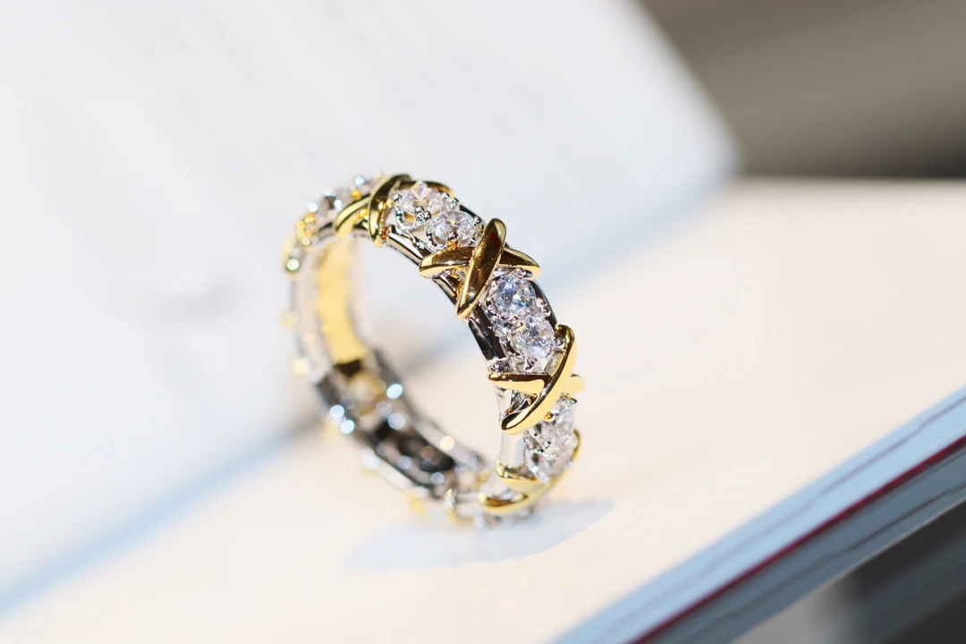 Кольцо Тиффани - 13