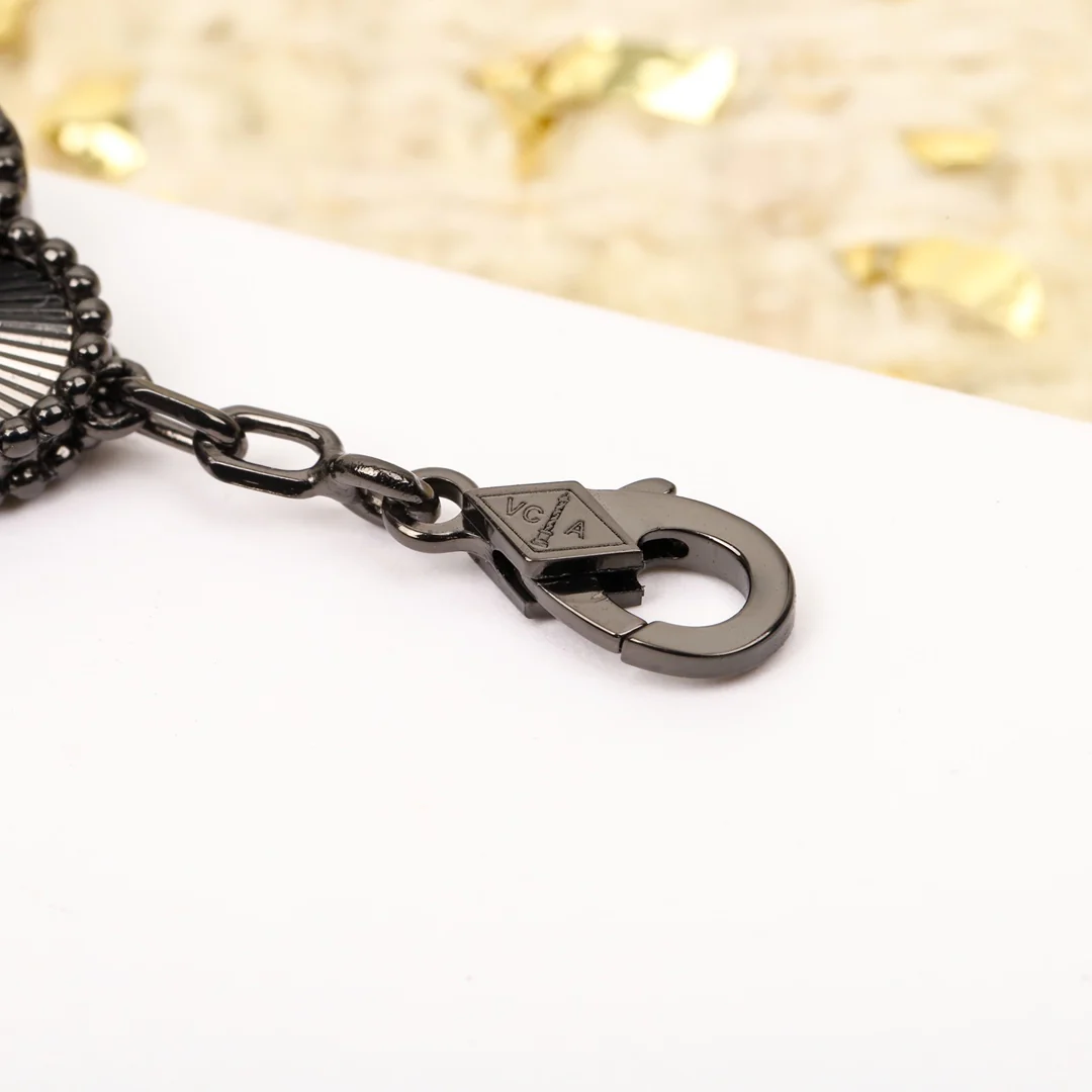 VCA-Браслет 008