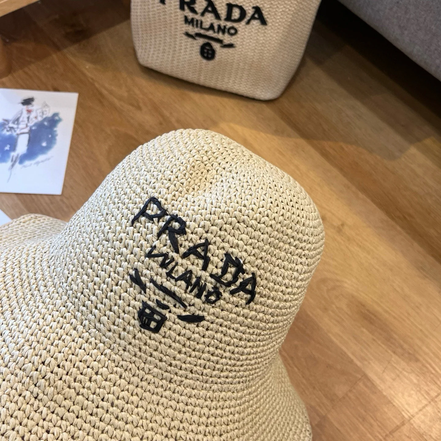 Prada - Плетеная рыбацкая шляпа - Хаки