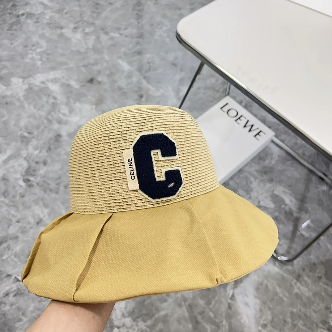 Новая солнцезащитная шляпа Celine 2024 с бантом в стиле пэчворк - цвет хаки.