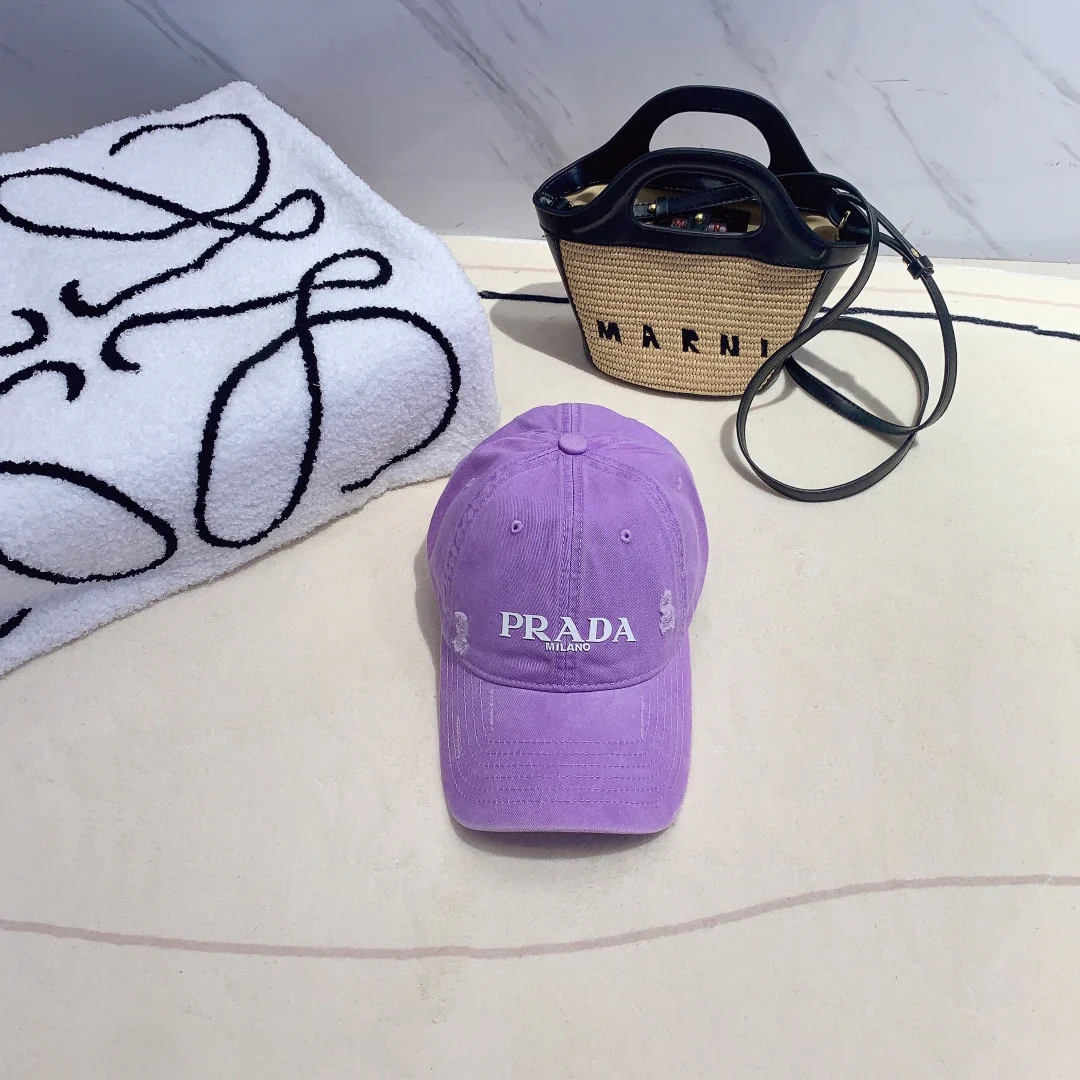 Бейсболка Prada - 1