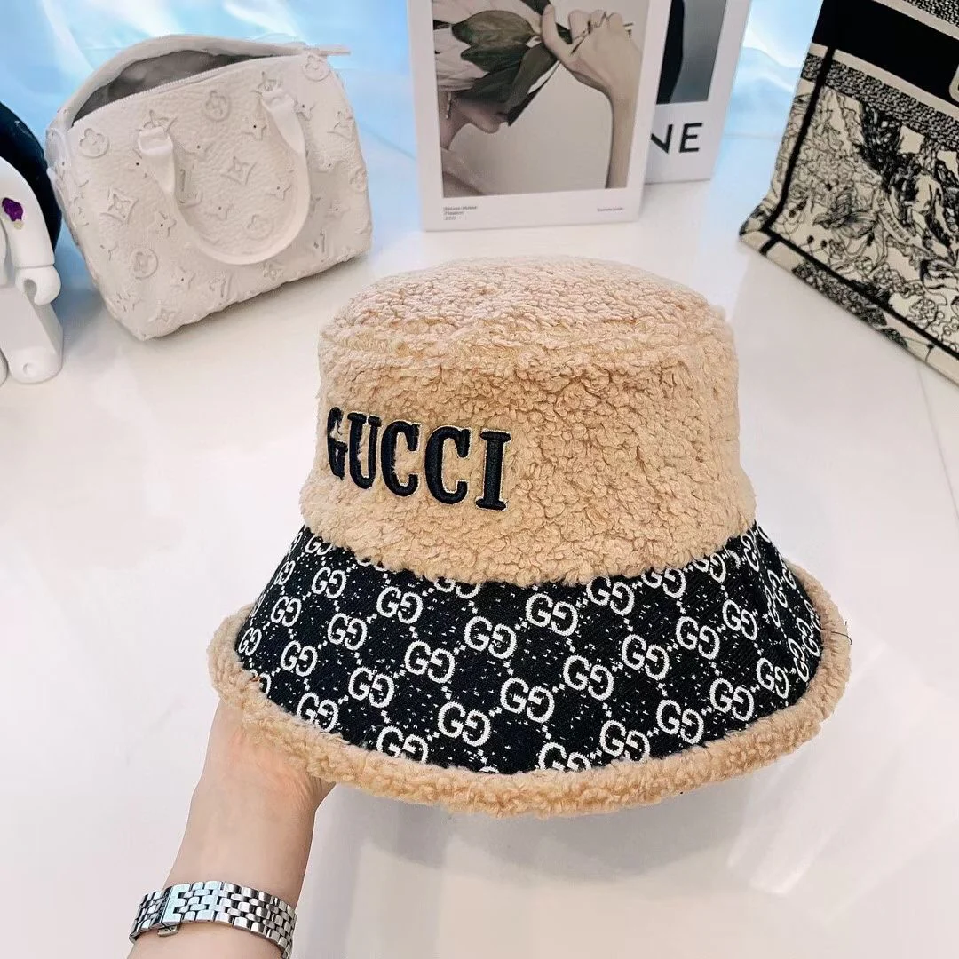 Gucci - Панама из овчины