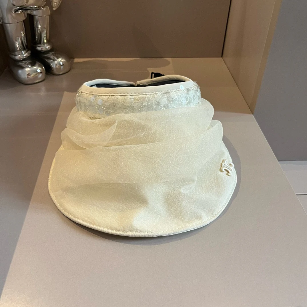 Celine - Новая шелковая шляпа от солнца с пайетками - Бежевая