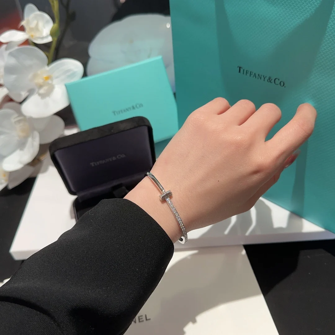 Браслет Tiffany 030T с бриллиантами, золото.