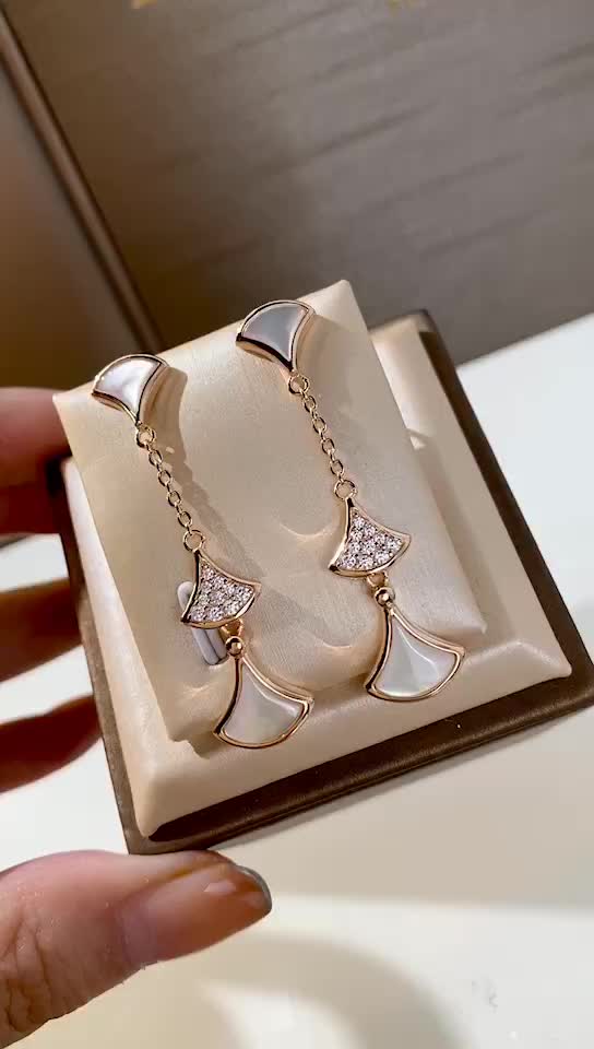 Серьги Bvlgari - Изображение из коллекции - 3