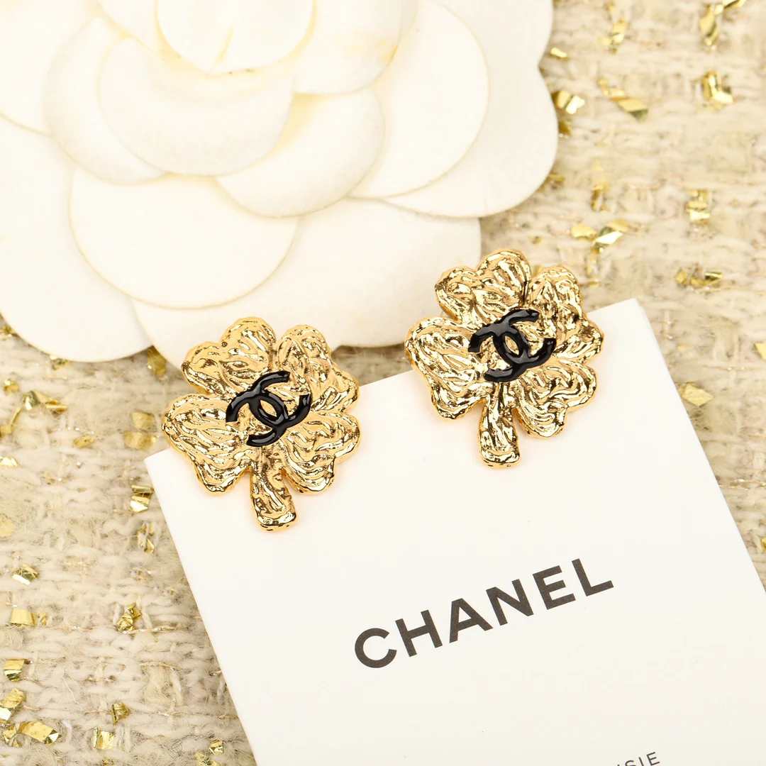 Серьги Chanel 1076