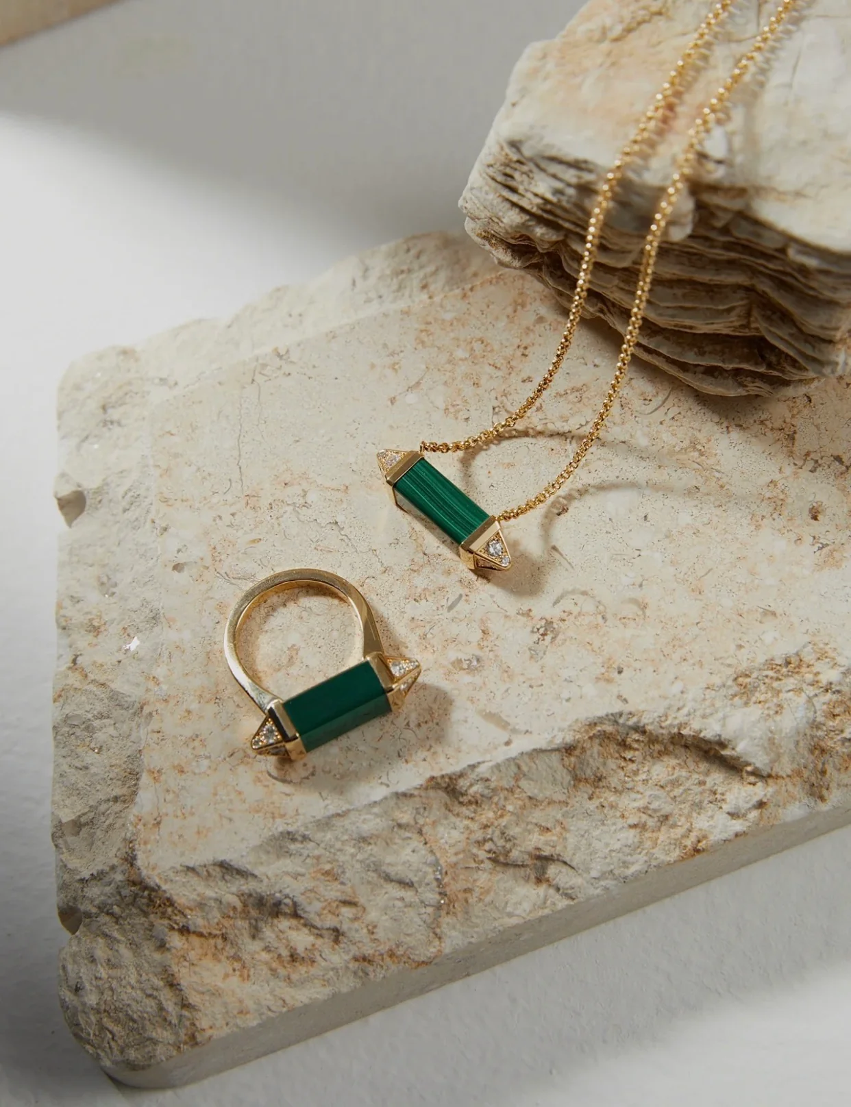 Cartier - Колье 036