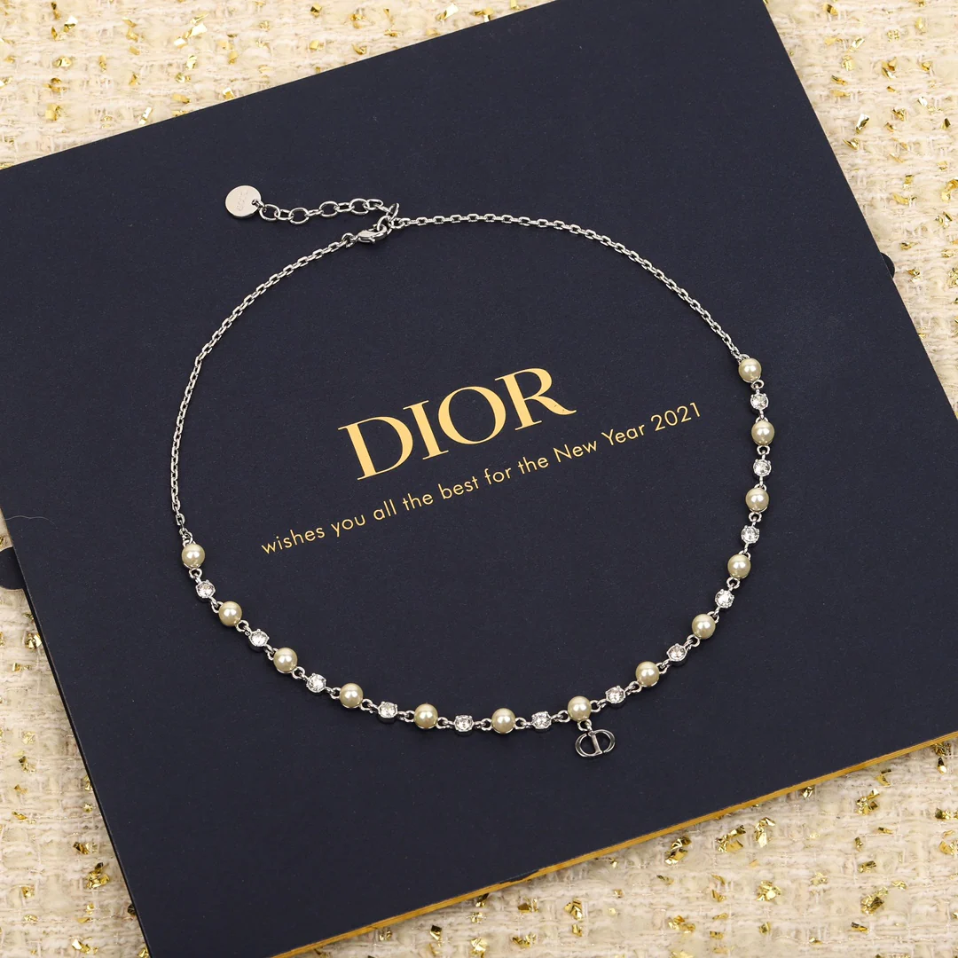 Колье Dior 137