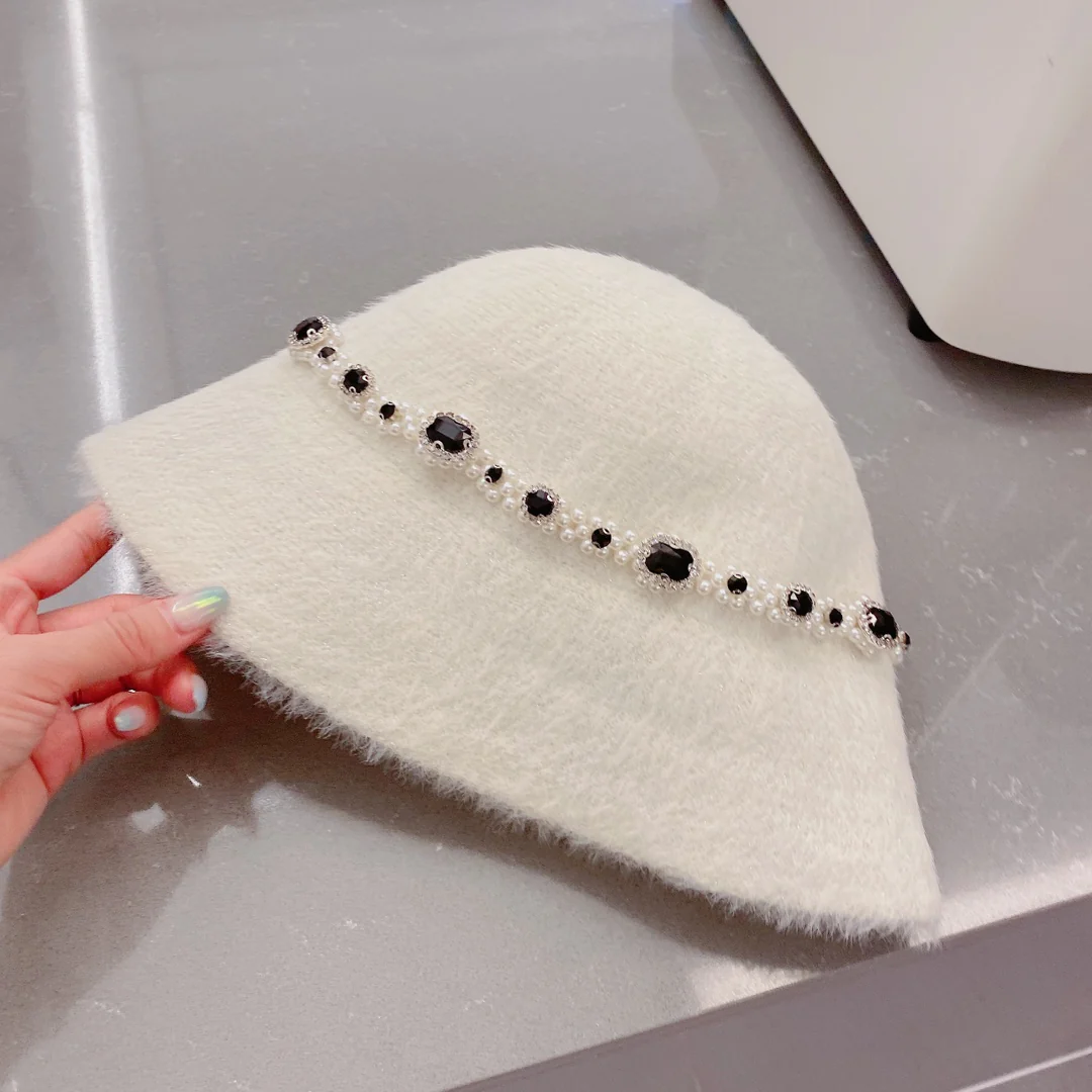 Miu Miu - Маленькая жемчужная рыбацкая шляпа - белая