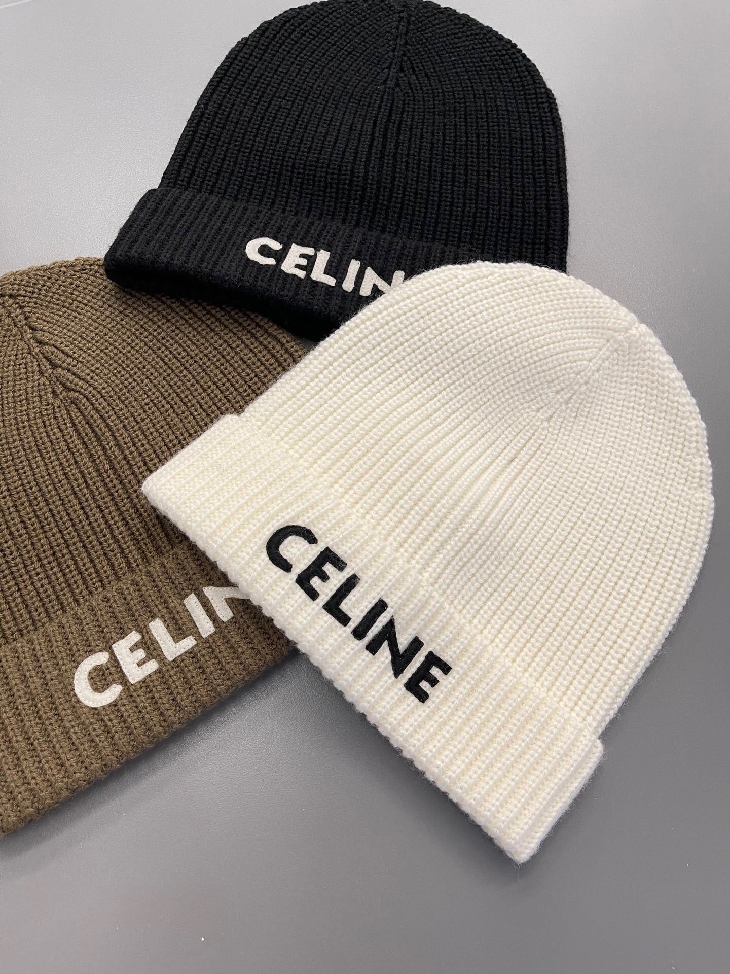 Вязаная шапка Celine