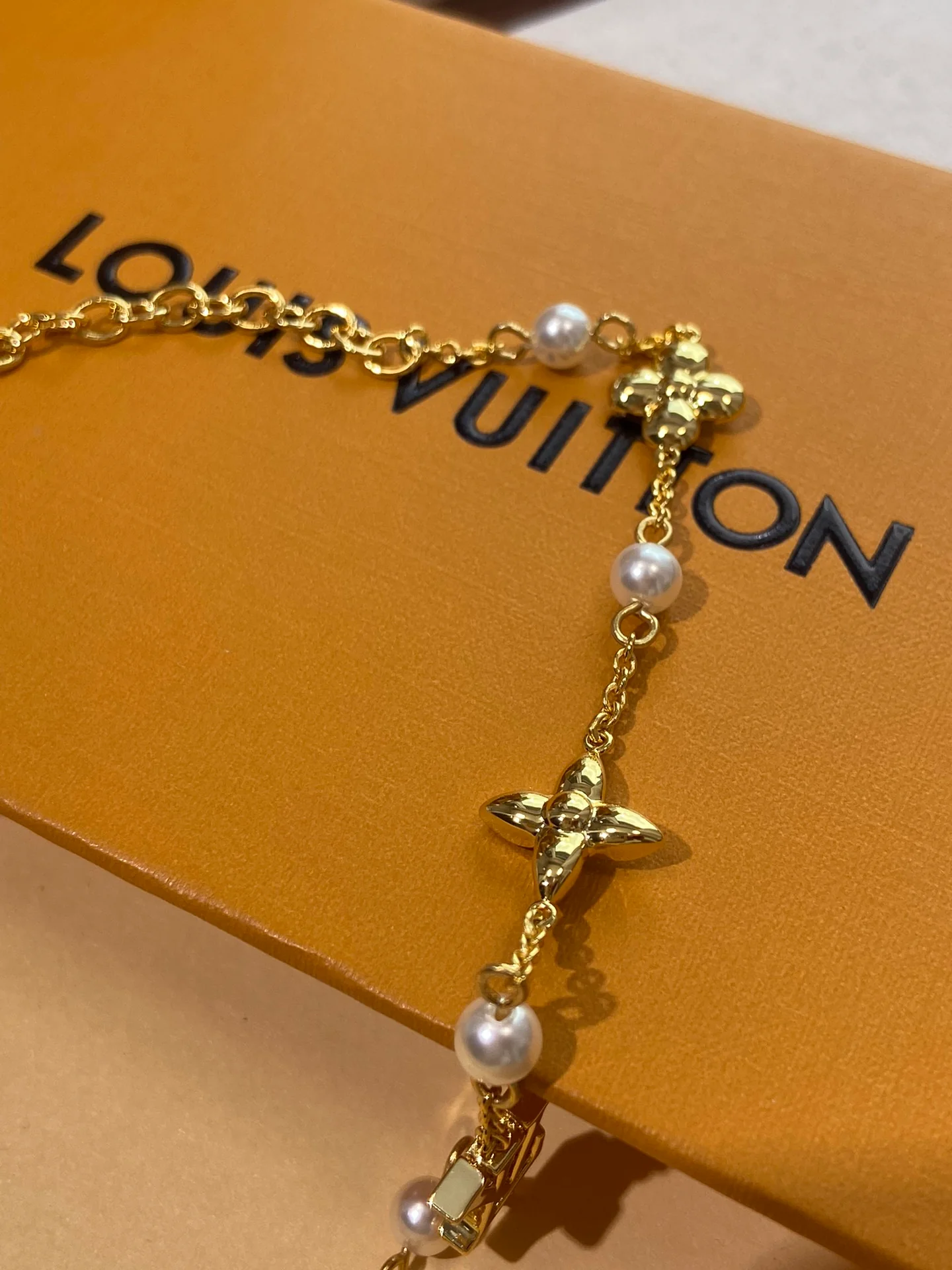 LV-Ожерелье 073