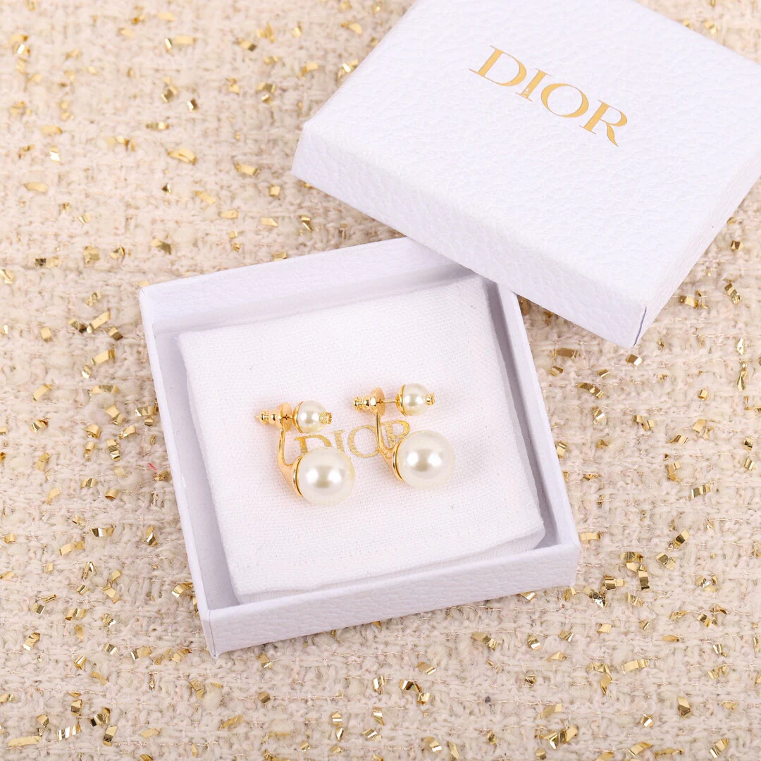 Серьги Dior 149