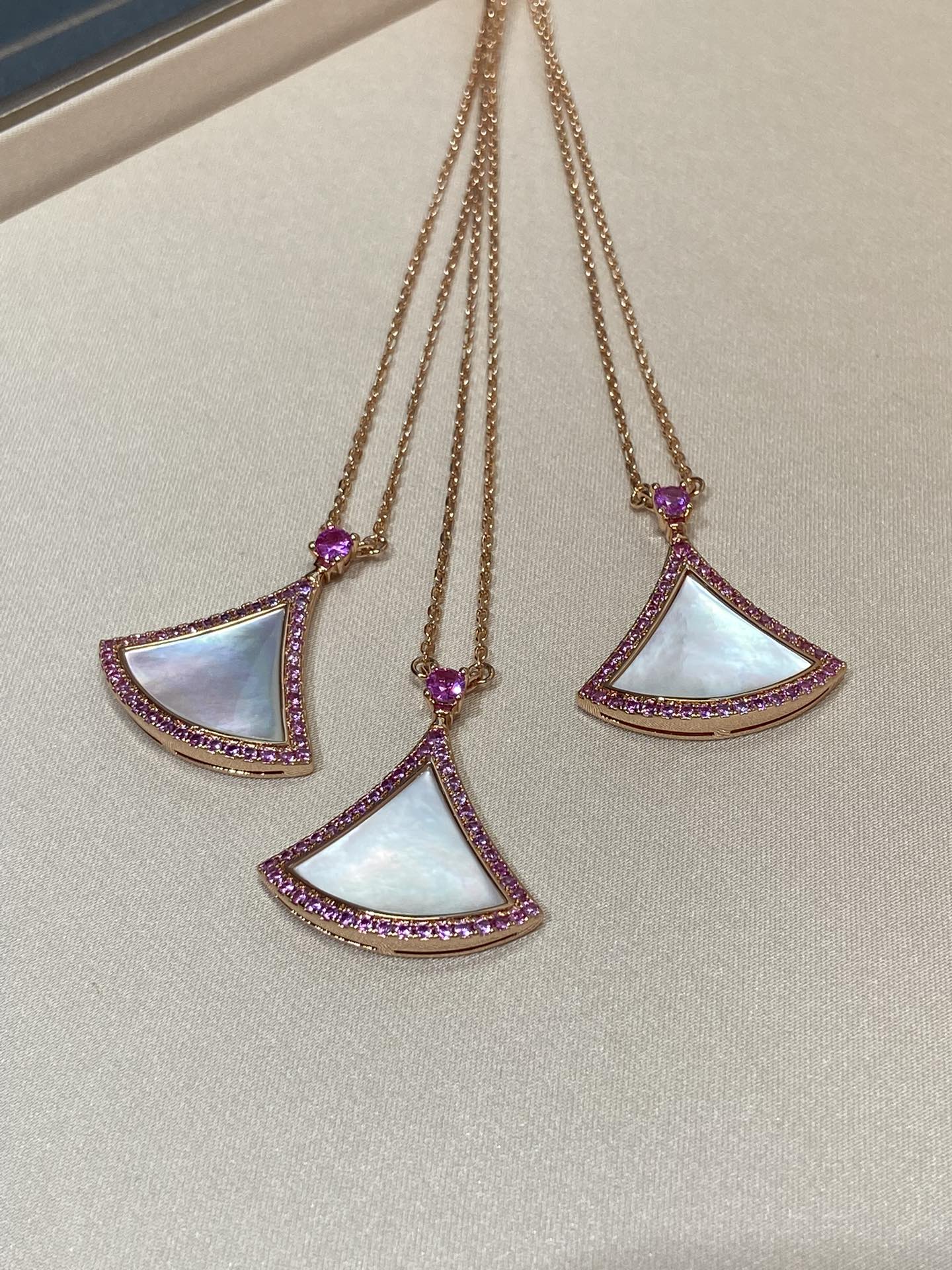 Bvlgari - Колье 007