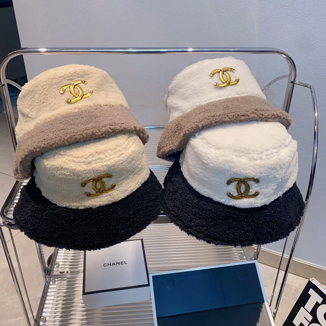 Chanel - Рыбацкая шляпа из овечьей шерсти