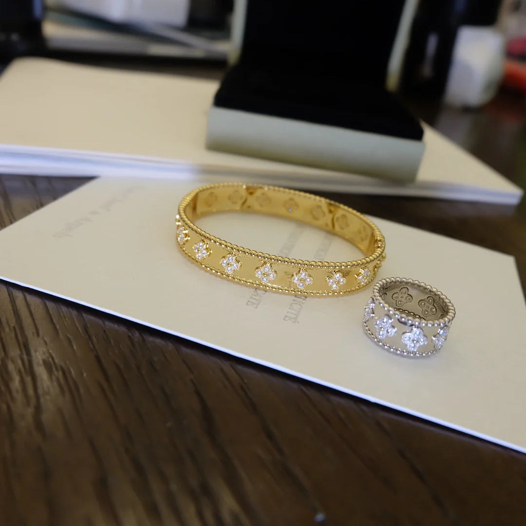 VCA-Браслет-6