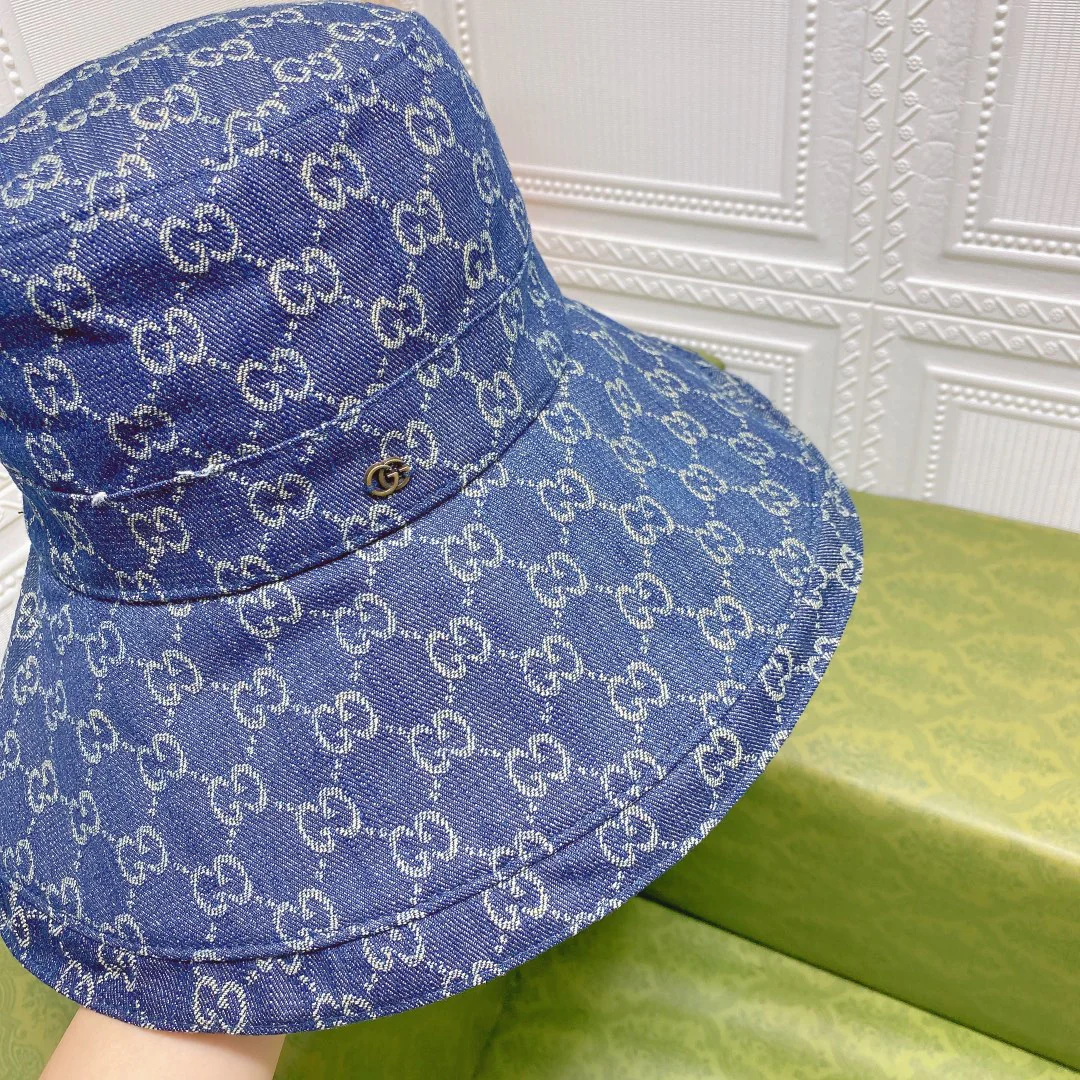 Классическая джинсовая панама Gucci с монограммой