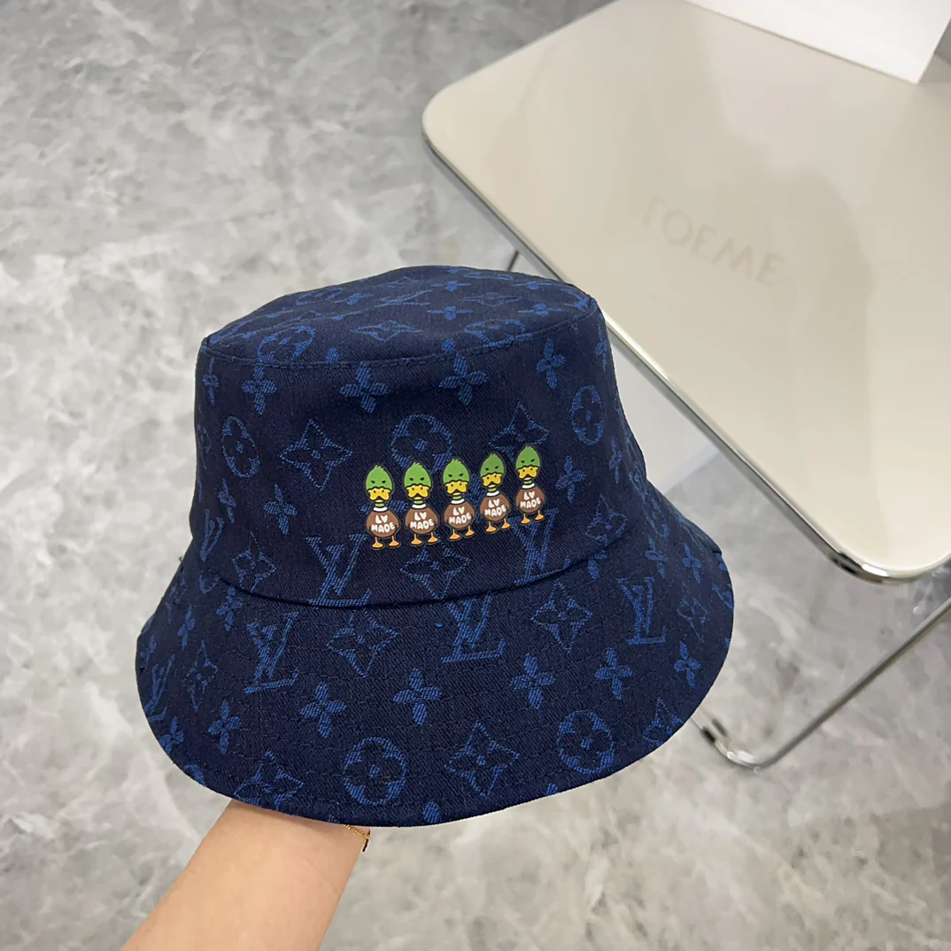 Панама LV 2024 New Classic Monogram — синяя