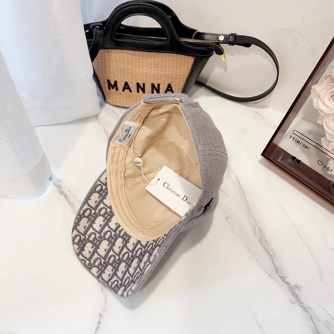 Balenciaga - Рваная бейсболка - Черная