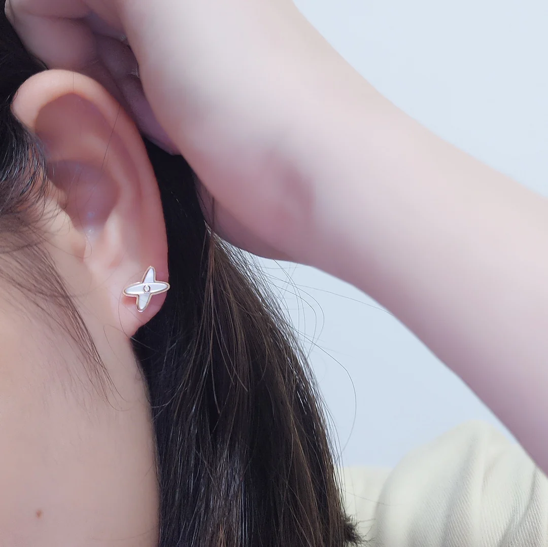 Серьги Chaumet 019