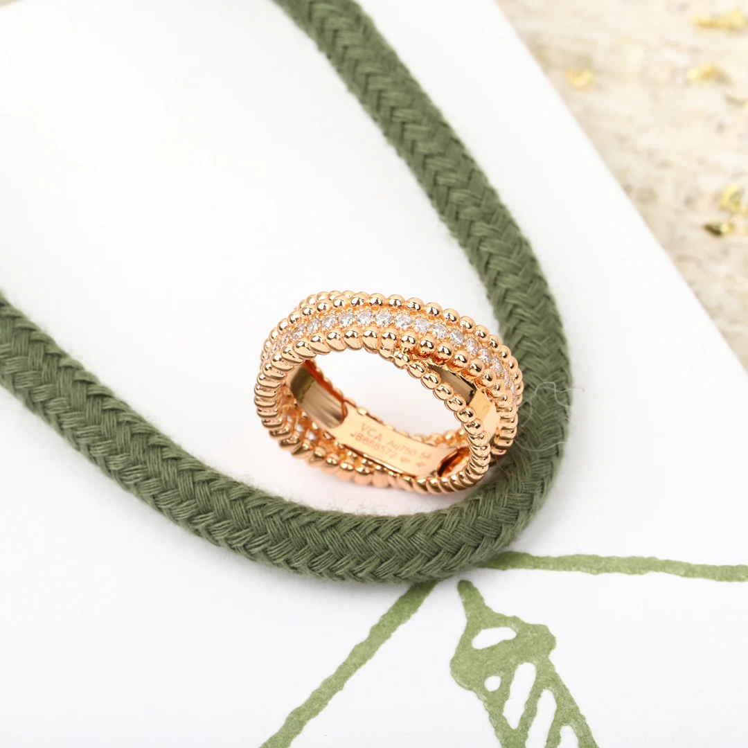 Ван Век - Кольцо 024