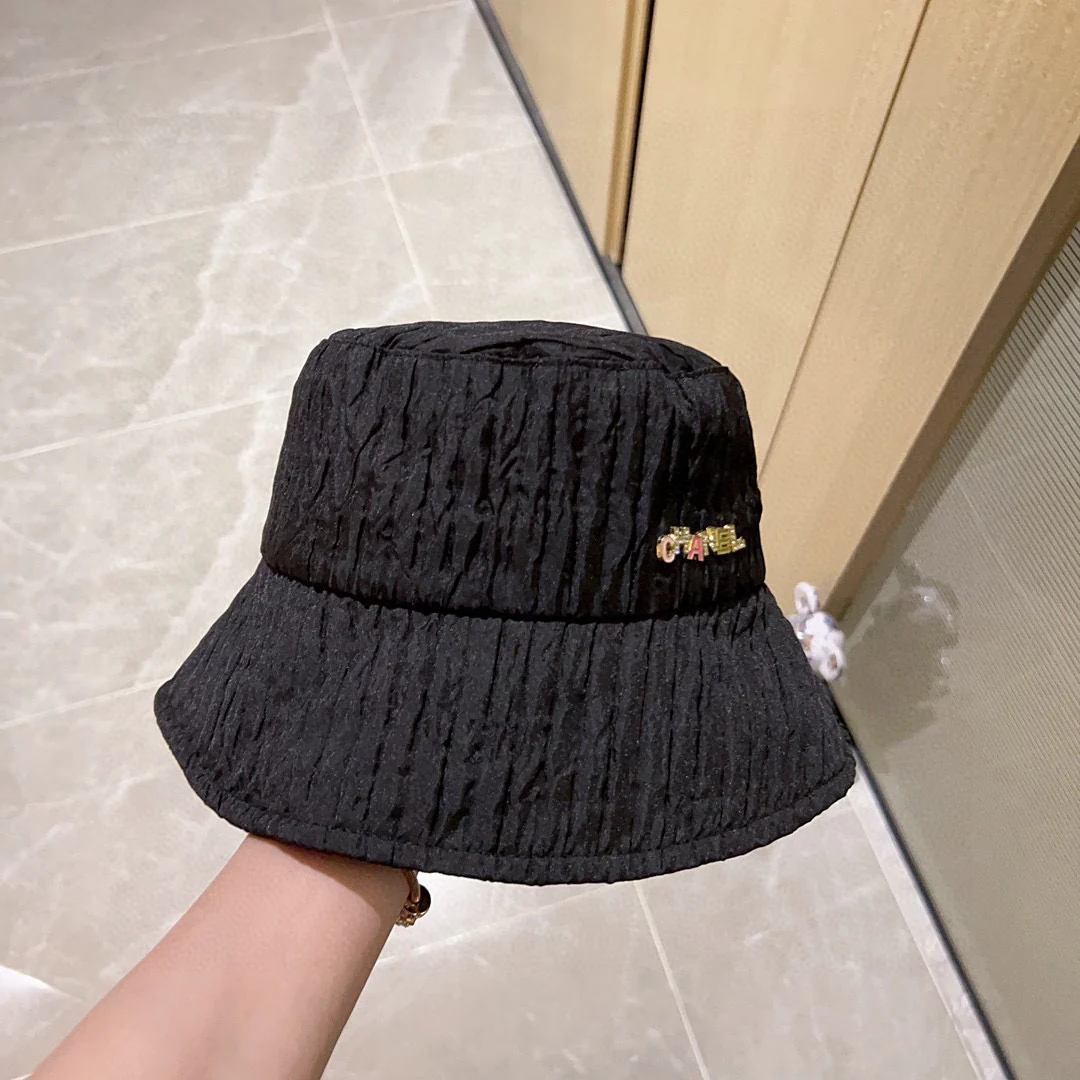 Новинка сезона весна/лето 2023 от Chanel - Мятая рыбацкая шляпа - Черная