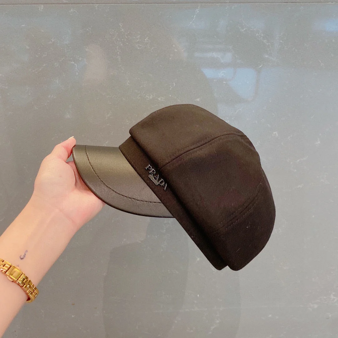 Prada - Черная бейсбольная кепка художника