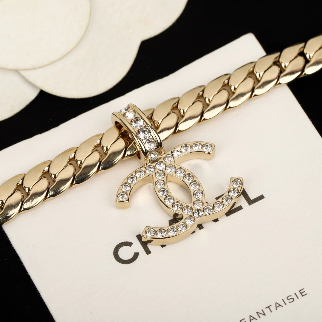 Колье Chanel 420