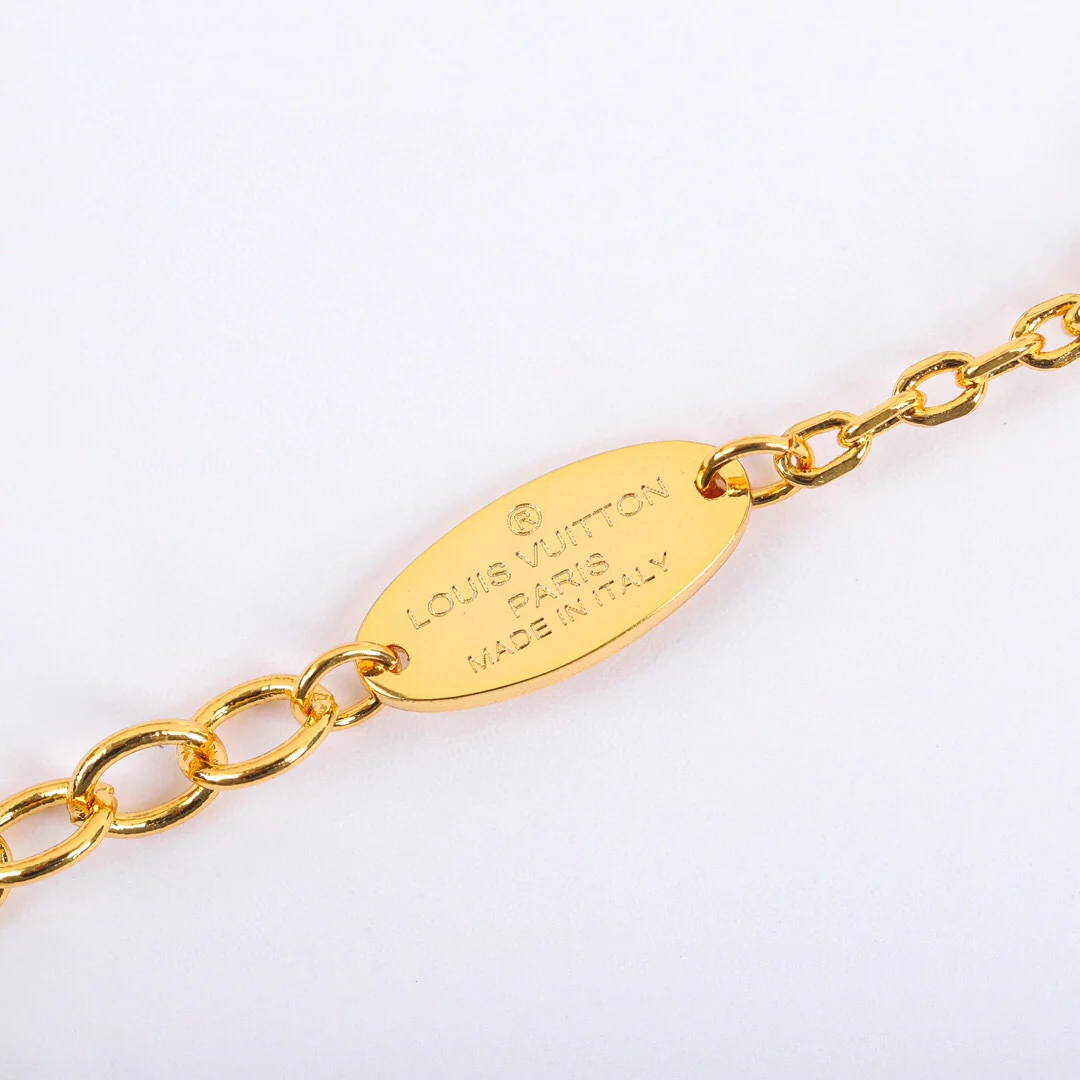 Браслет LV - 19